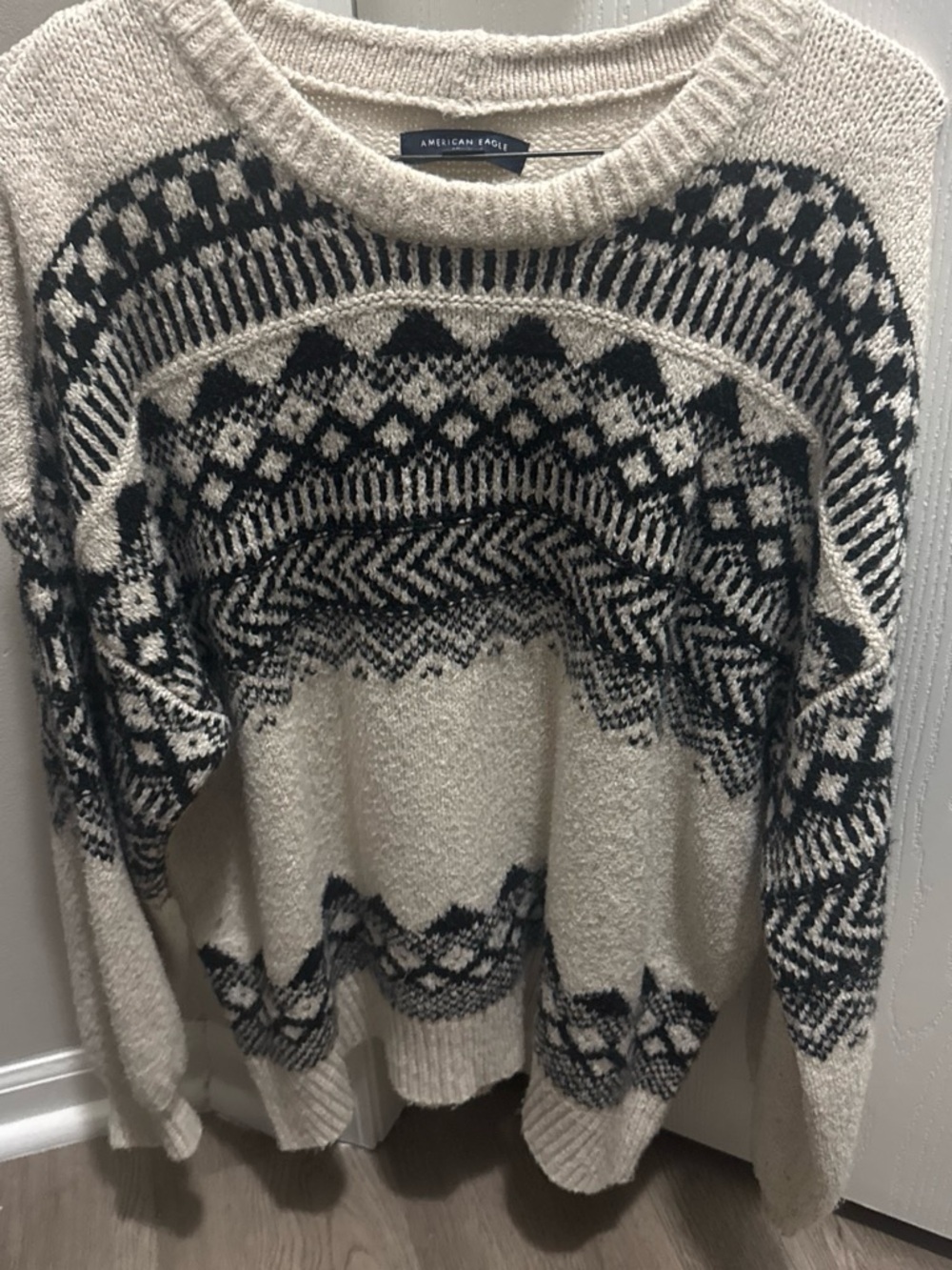 American Eagle Cream & Black Patterned Knit Sweater